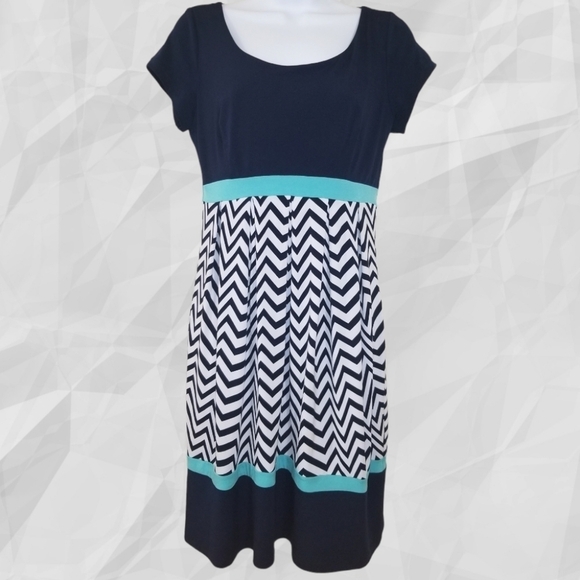 Studio Dress Navy 6 - Picture 1 of 9